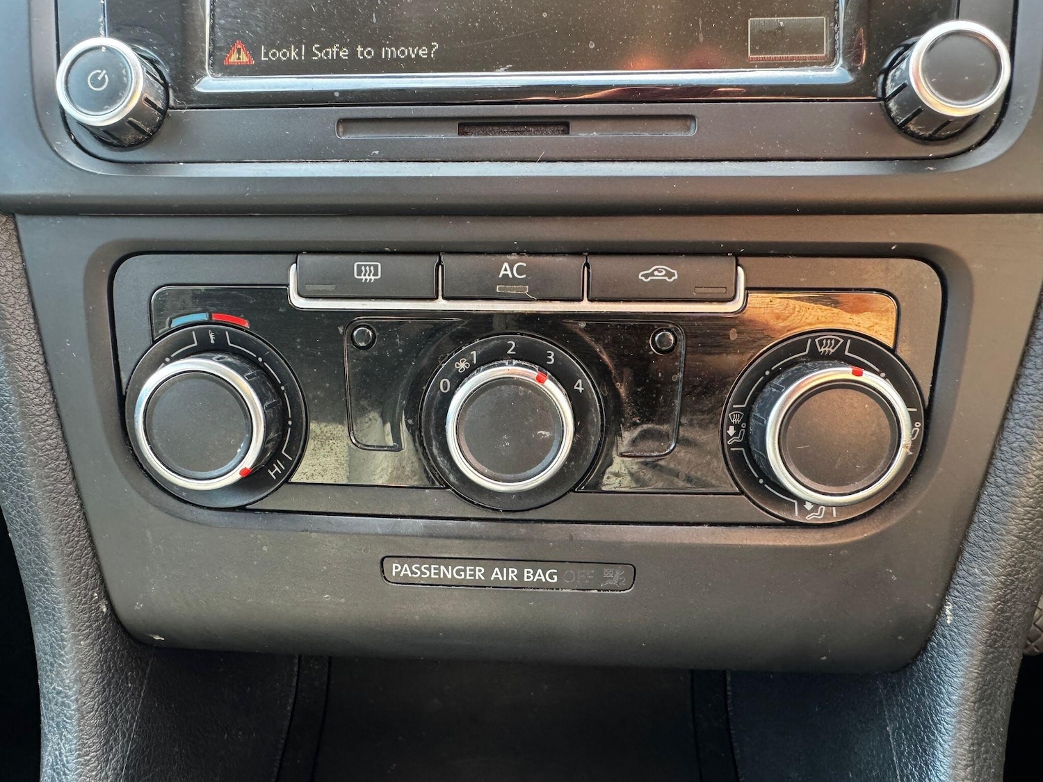 Used Volkswagen Golf 2011 for sale - 78157306: Photo 16