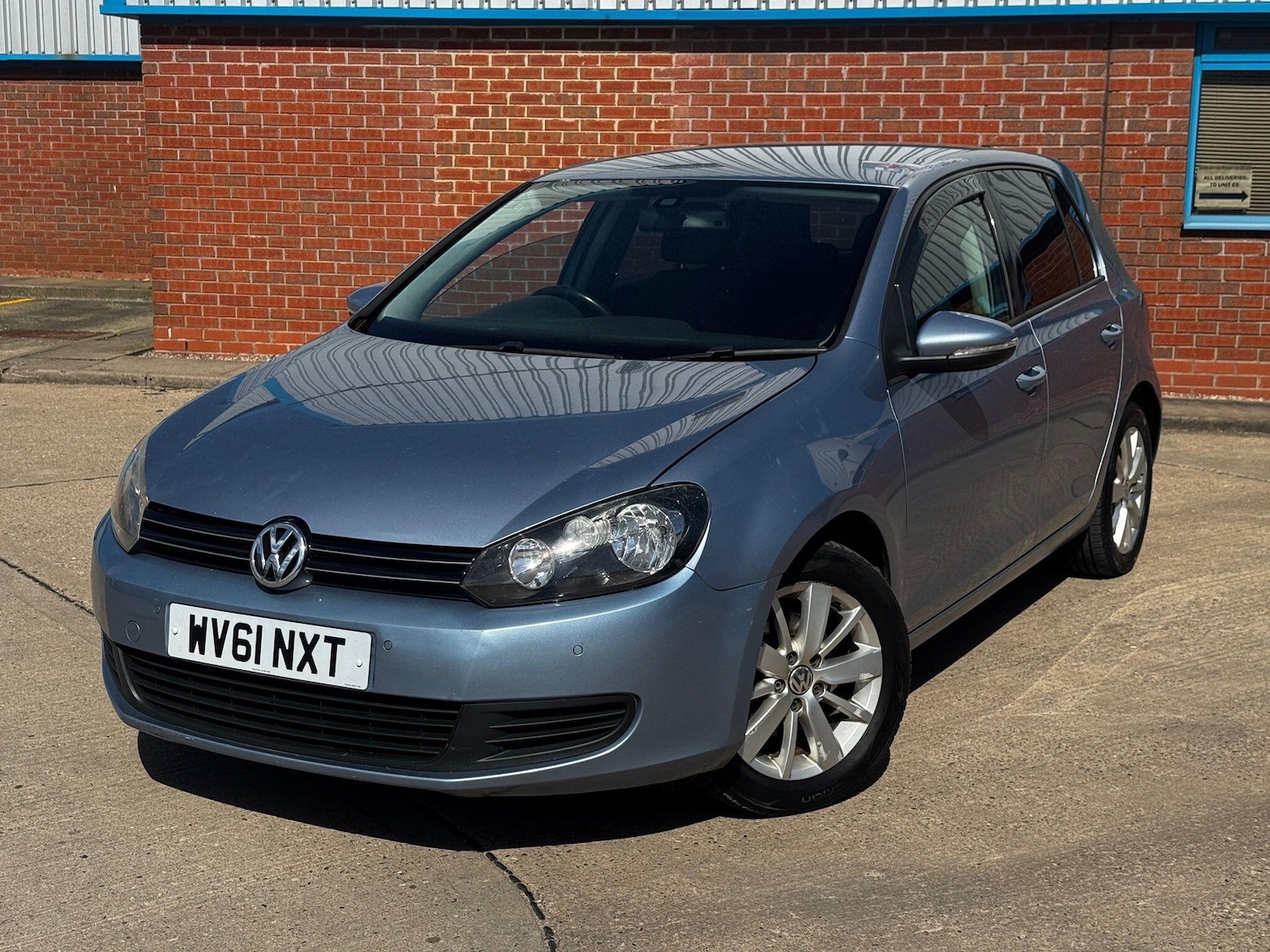 Used Volkswagen Golf 2011 for sale - 78157306: Photo 6