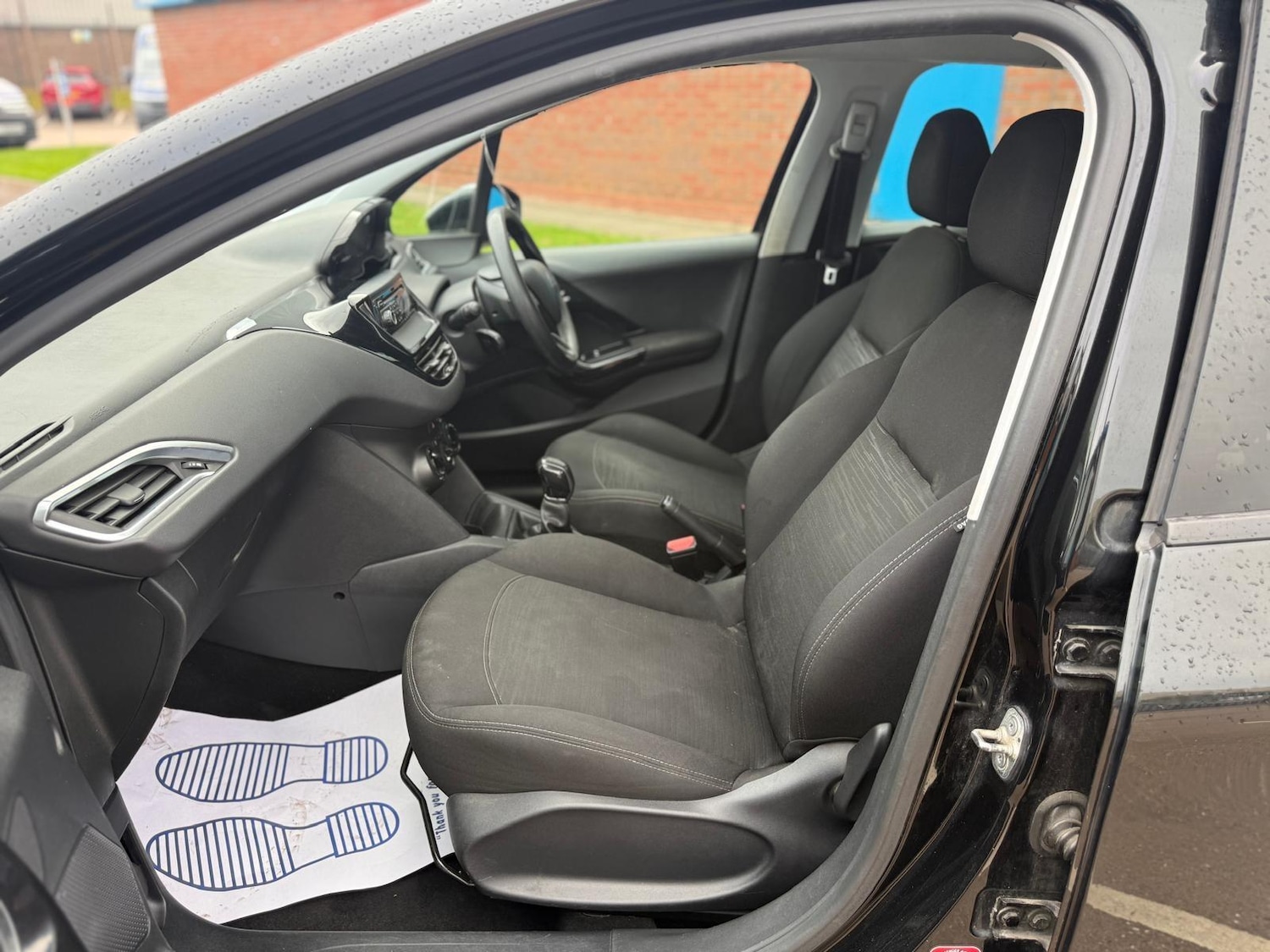 Used Peugeot 208 2015 for sale - 76472636: Photo 13