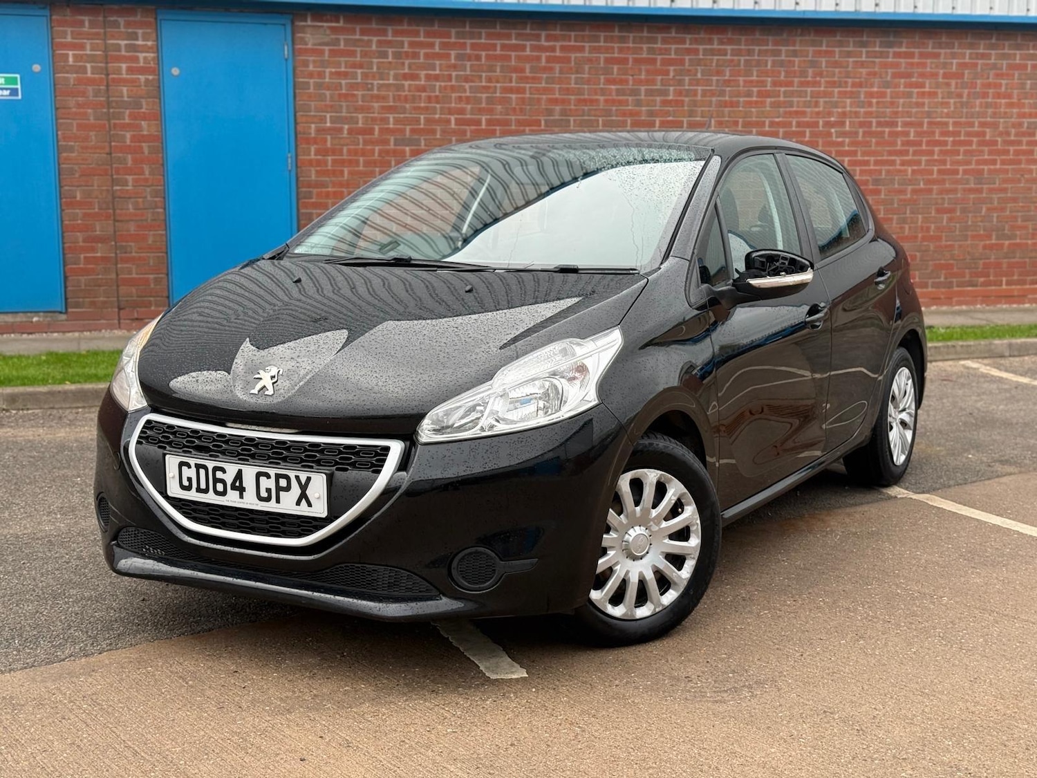 Used Peugeot 208 2015 for sale - 76472636: Photo 7