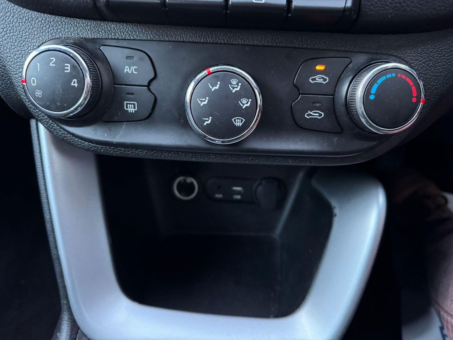 Used Kia Ceed 2015 for sale - 76936089: Photo 16