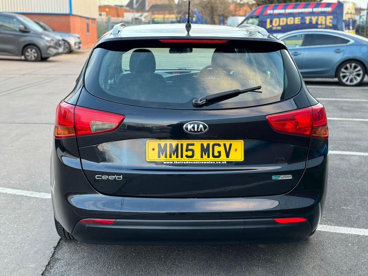 Used Kia Ceed 2015 for sale - 76936089: Photo 2