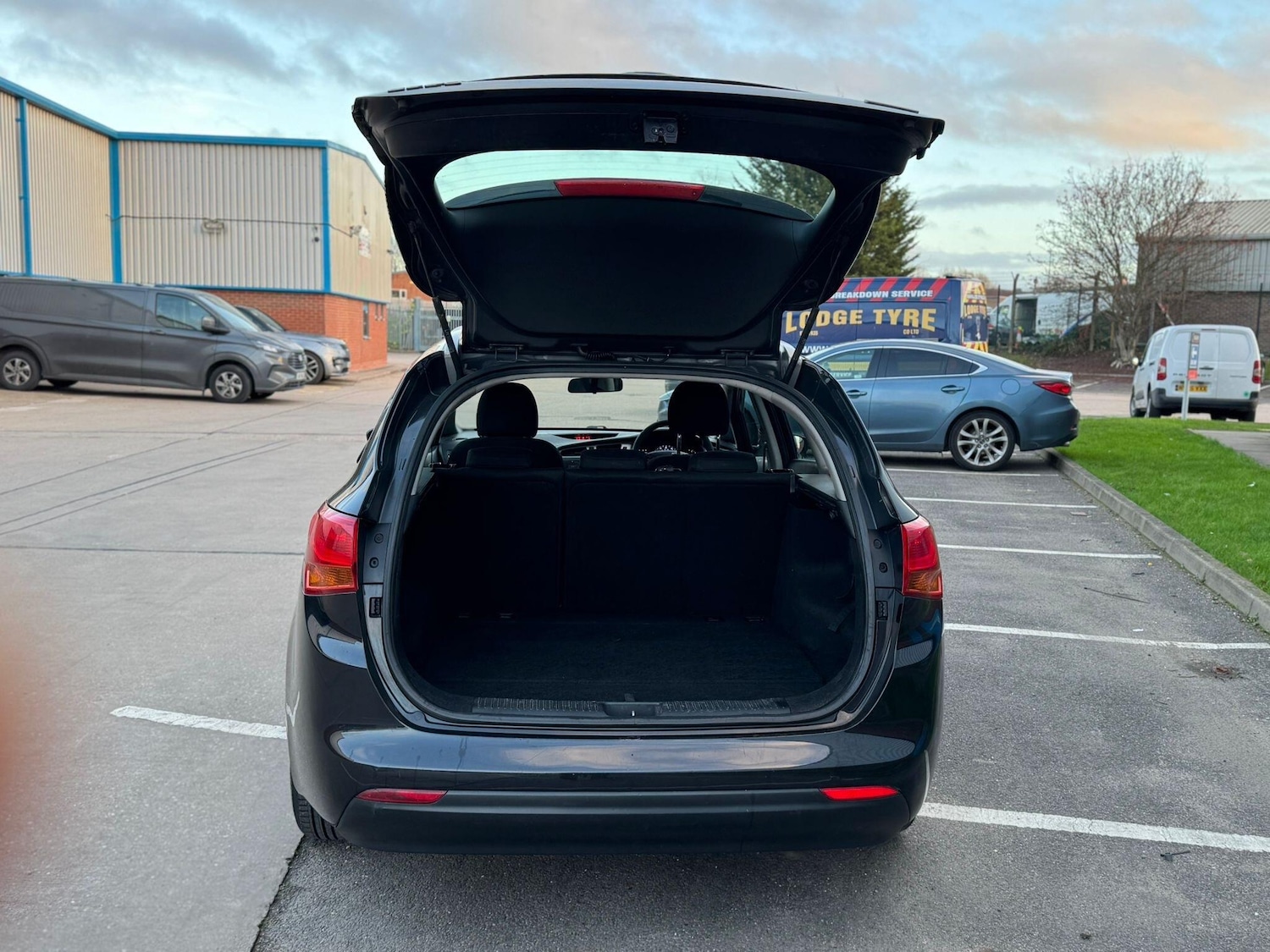 Used Kia Ceed 2015 for sale - 76936089: Photo 27