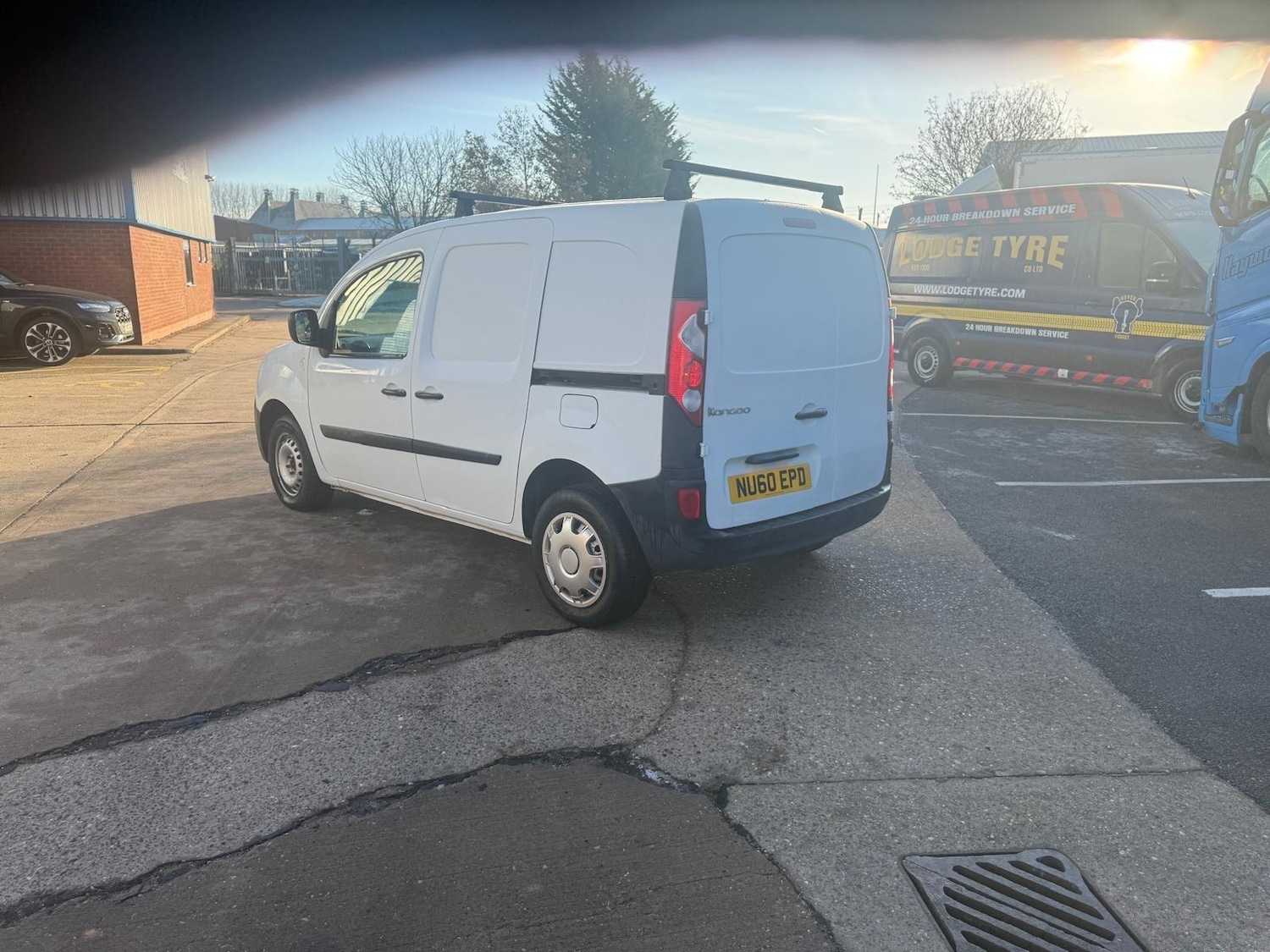 Used Renault Kangoo 2010 for sale - 76714195: Photo 11