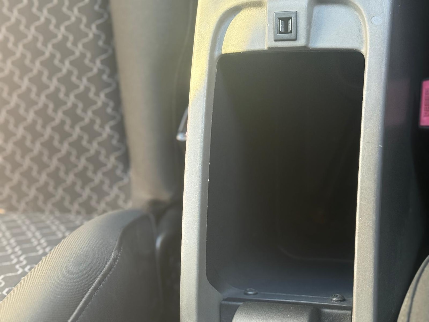 Used Renault Kangoo 2010 for sale - 76714195: Photo 25