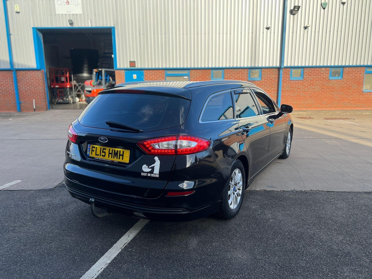 Used Ford Mondeo 2015 for sale - 76743487: Photo 10