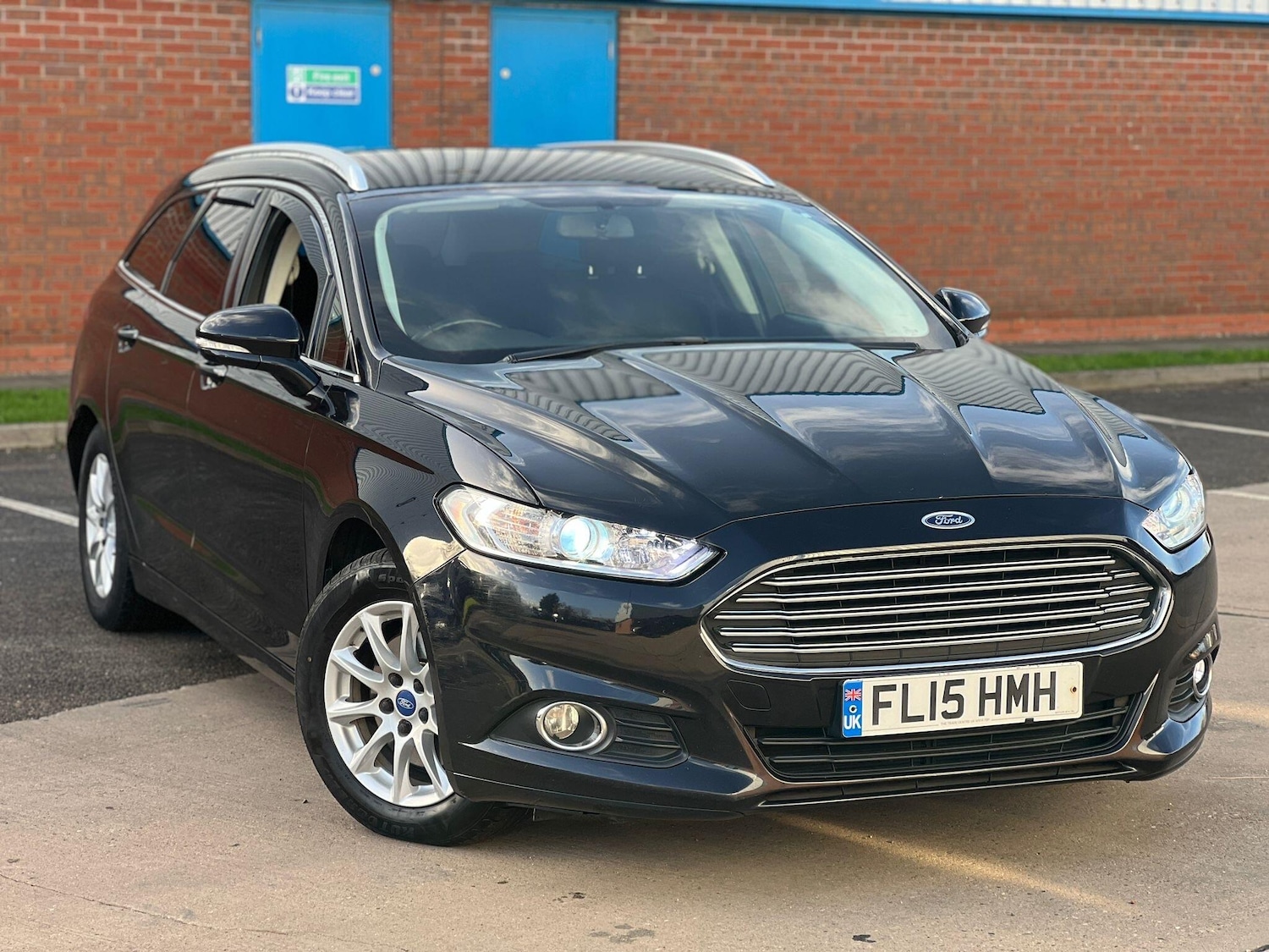 Used Ford Mondeo 2015 for sale - 76743487: Photo 11