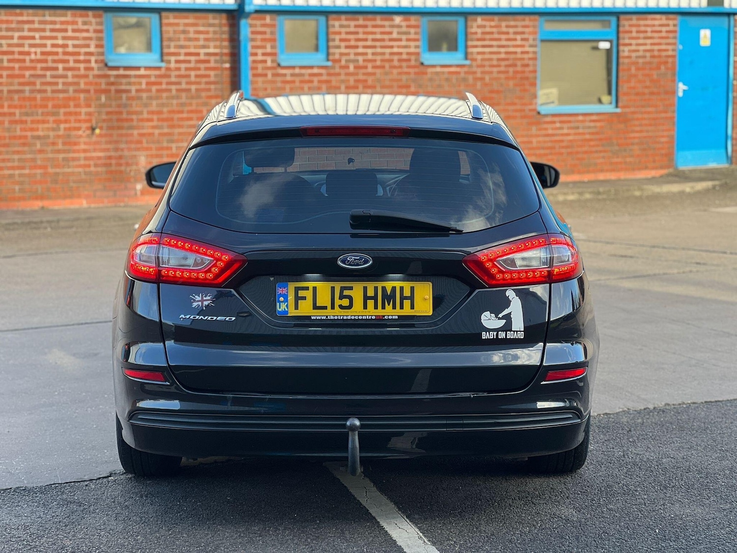 Used Ford Mondeo 2015 for sale - 76743487: Photo 2