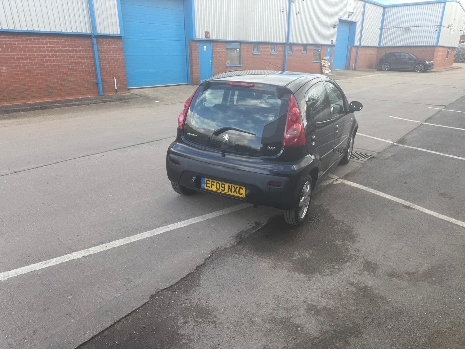 Used Peugeot 107 2009 for sale - 76990736: Photo 6