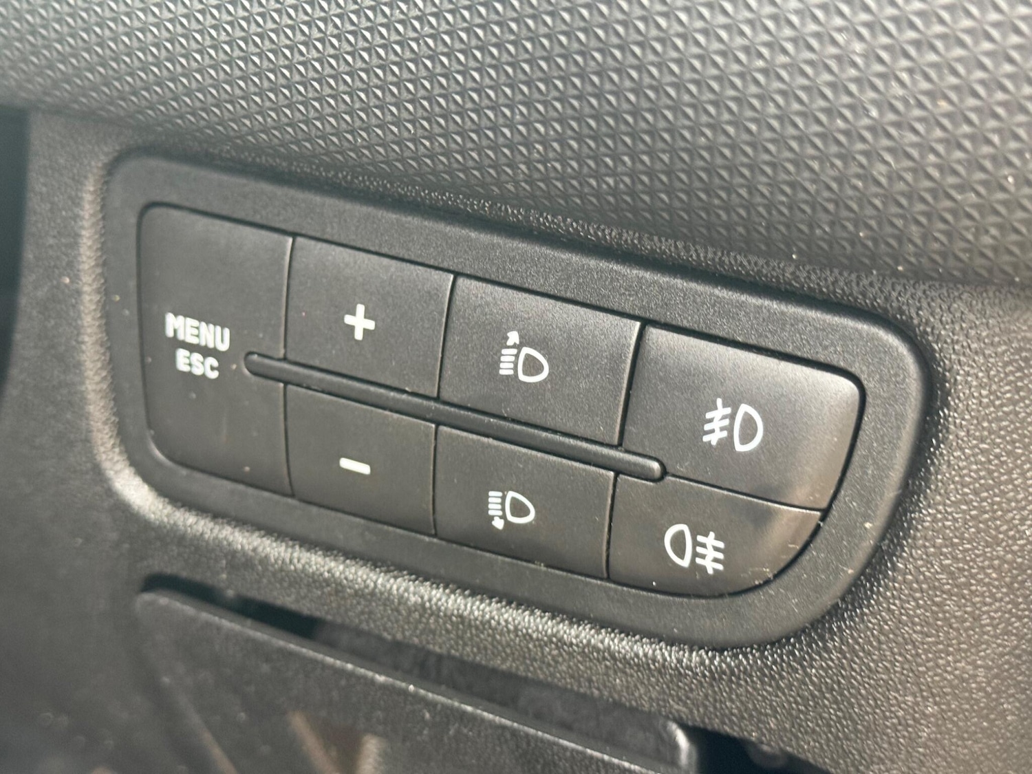 Used Fiat Punto 2013 for sale - 77682926: Photo 25