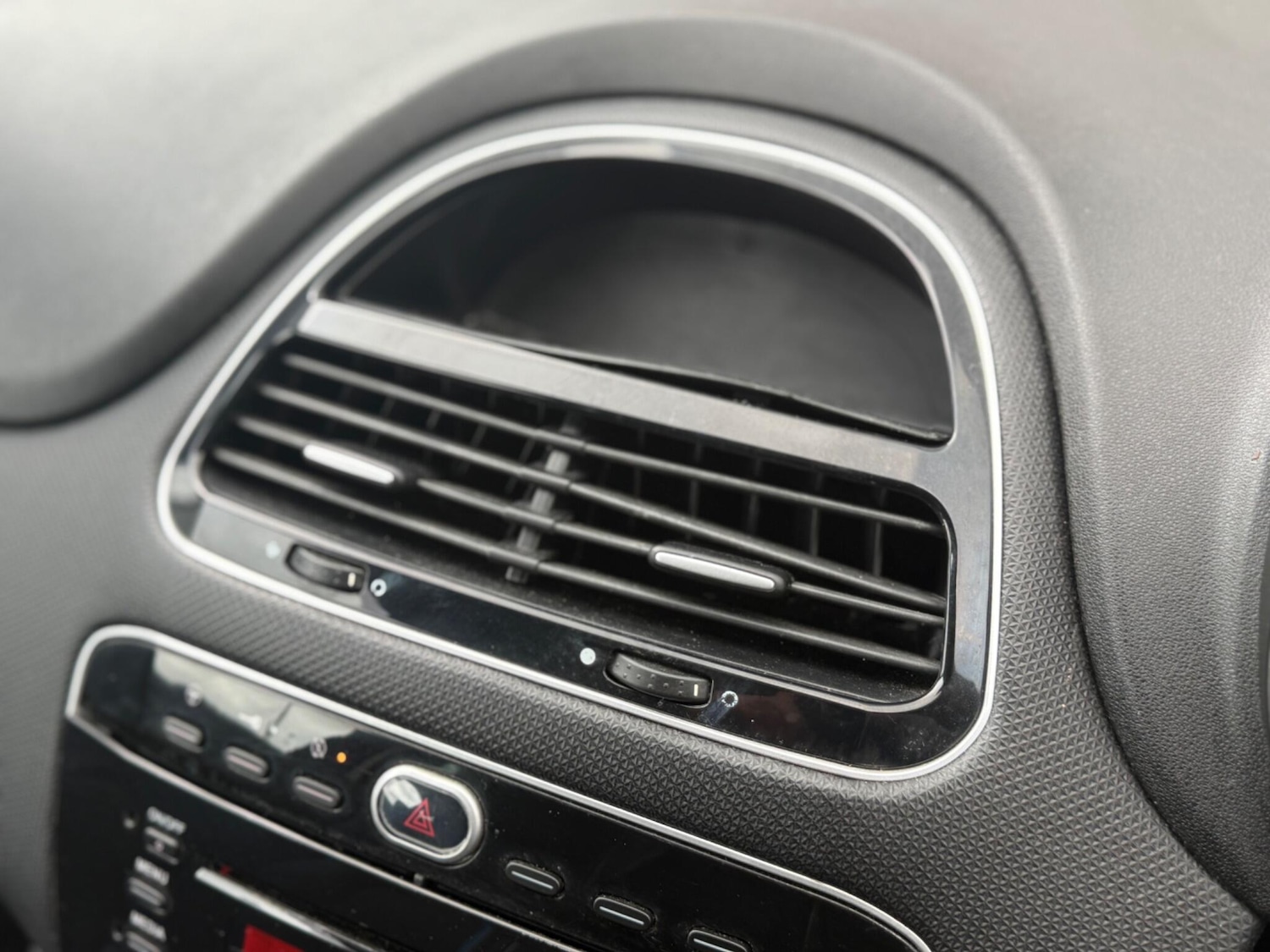 Used Fiat Punto 2013 for sale - 77682926: Photo 30