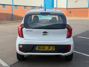 Used Kia Picanto 2011 for sale - 76260138: Photo 2