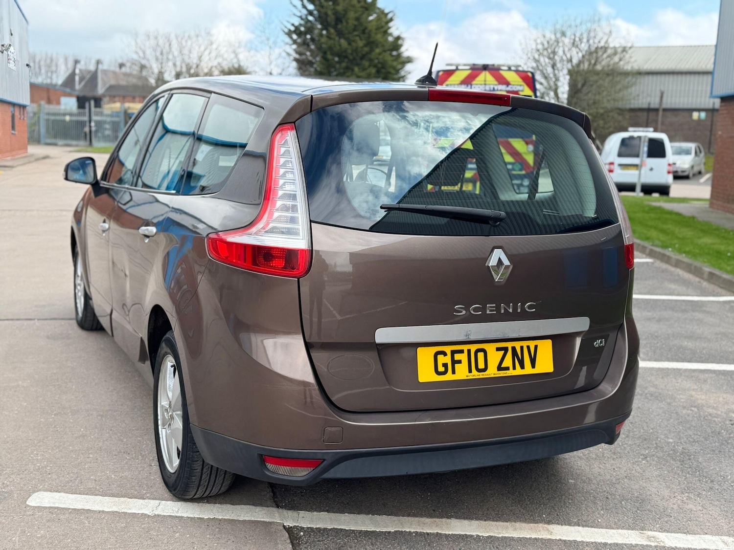 Used Renault Grand Scenic 2010 for sale - 78085881: Photo 7