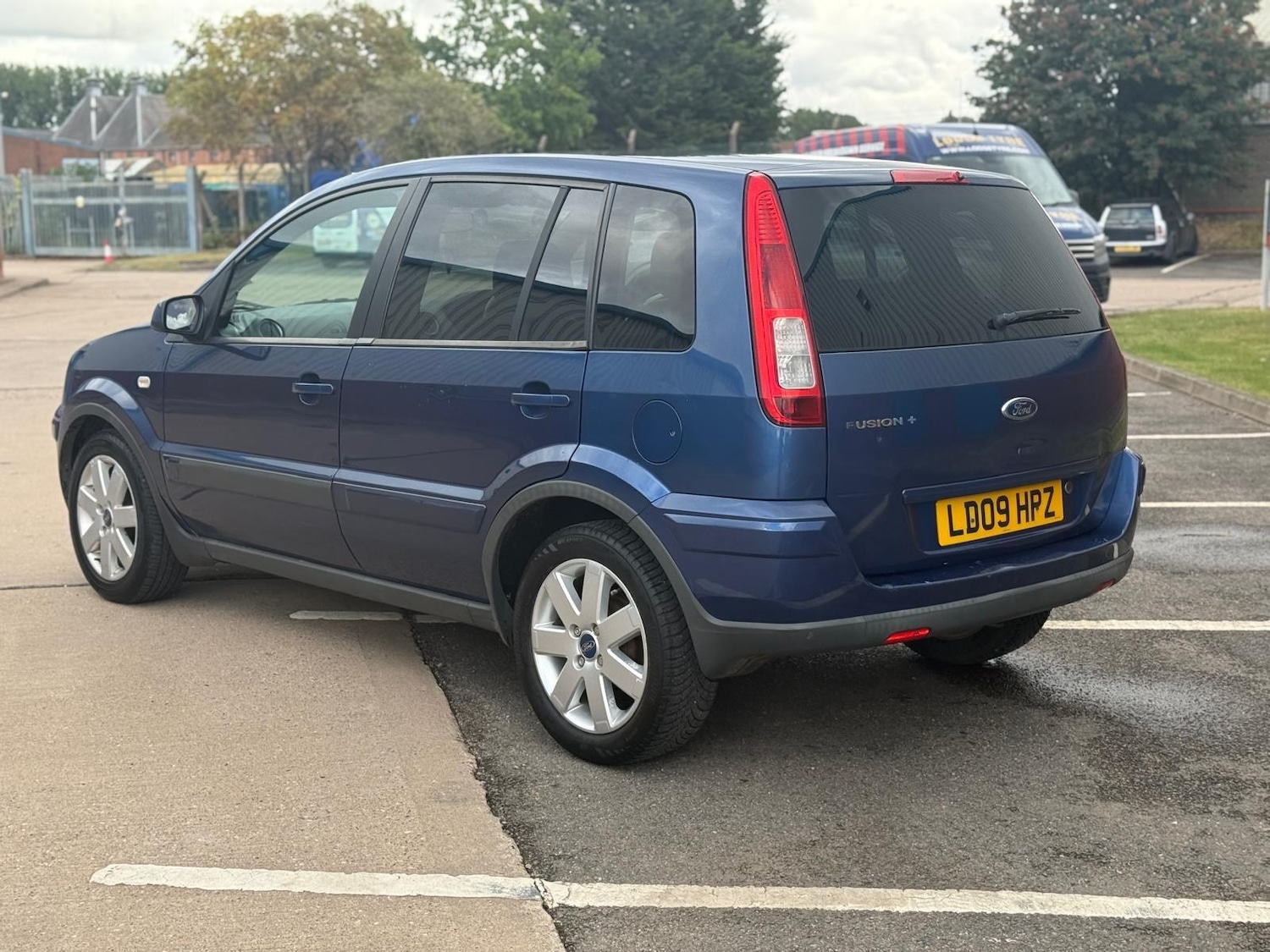 Used Ford Fusion 2009 for sale - 76996105: Photo 11