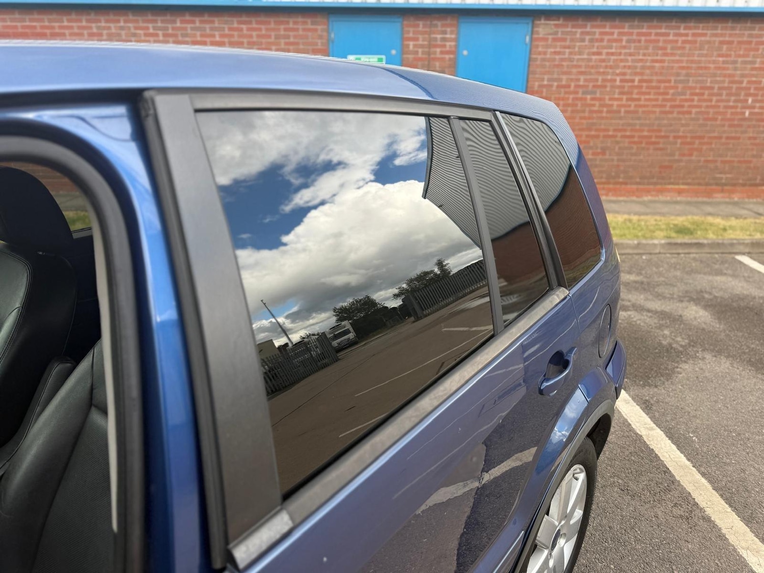 Used Ford Fusion 2009 for sale - 76996105: Photo 25