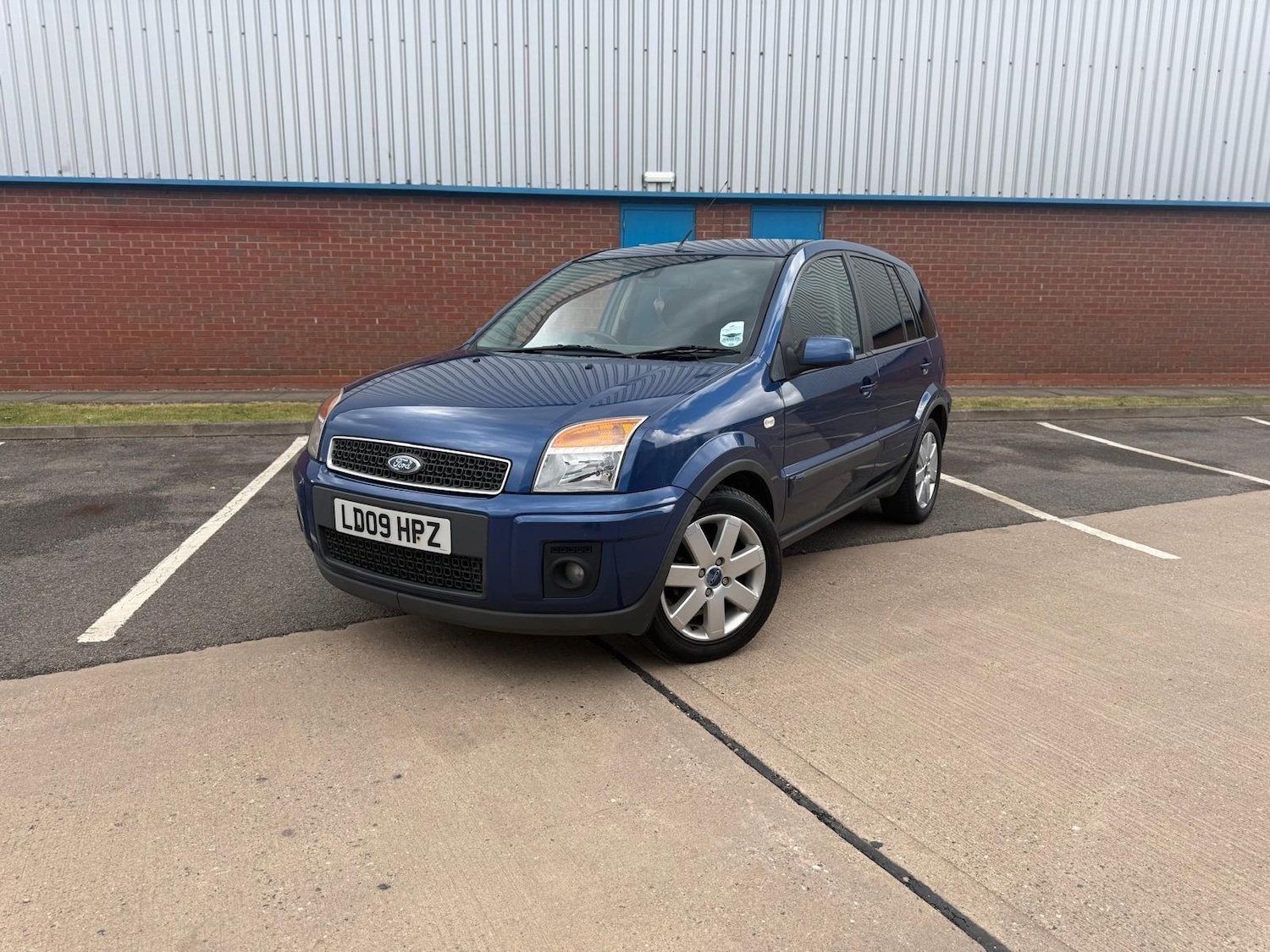 Used Ford Fusion 2009 for sale - 76996105: Photo 6