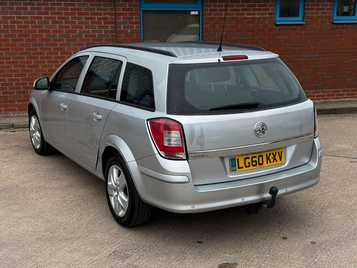 Used Vauxhall Astra 2010 for sale - 77737848: Photo 10