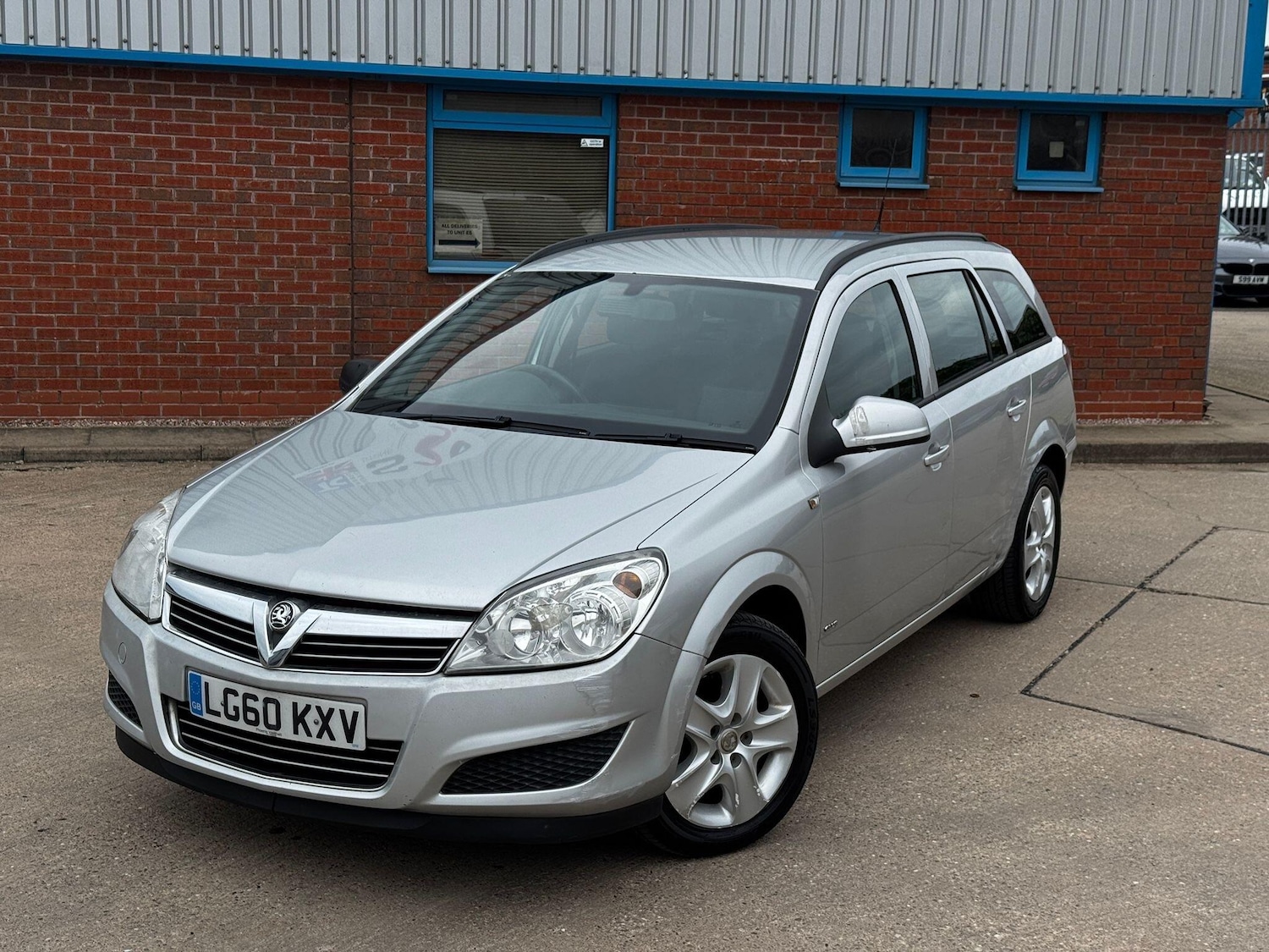 Used Vauxhall Astra 2010 for sale - 77737848: Photo 7