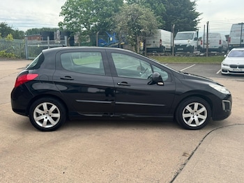 Used Peugeot 308 2014 for sale - 78751849: Photo