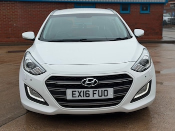 Used Hyundai i30 2016 for sale - 79601502: Photo