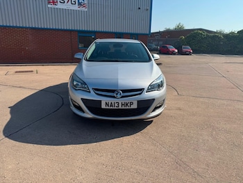 Used Vauxhall Astra 2013 for sale - 79168860: Photo