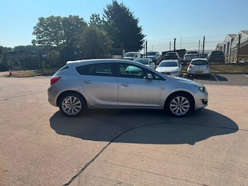 Used Vauxhall Astra 2013 for sale - 79168860: Photo