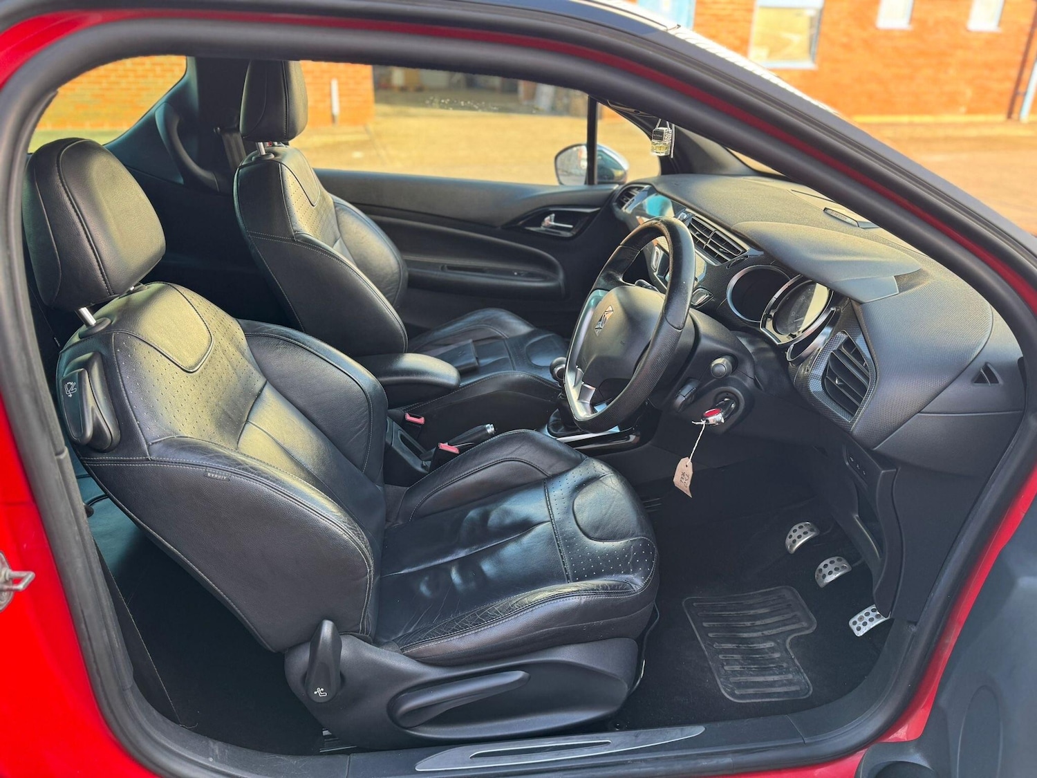 Used Citroen DS3 2012 for sale - 76752681: Photo 18