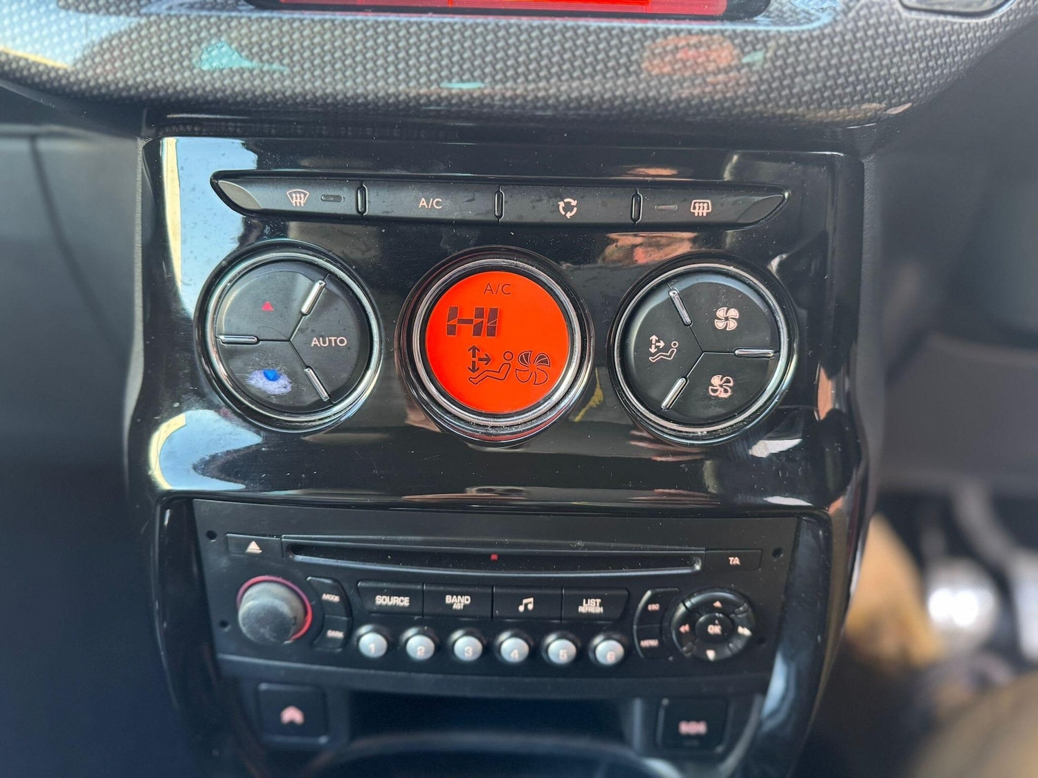 Used Citroen DS3 2012 for sale - 76752681: Photo 23