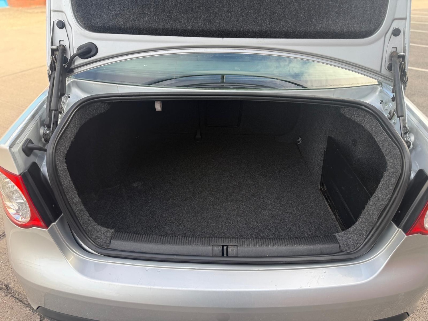 Used Volkswagen Jetta 2006 for sale - 76200910: Photo 24