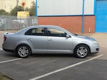 Used Volkswagen Jetta 2006 for sale - 76200910: Photo 4