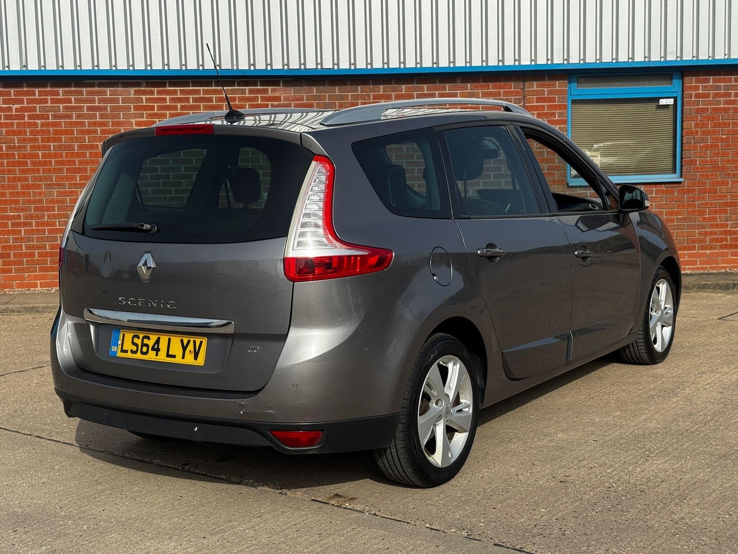 Used Renault Grand Scenic 2014 for sale - 77783668: Photo 10