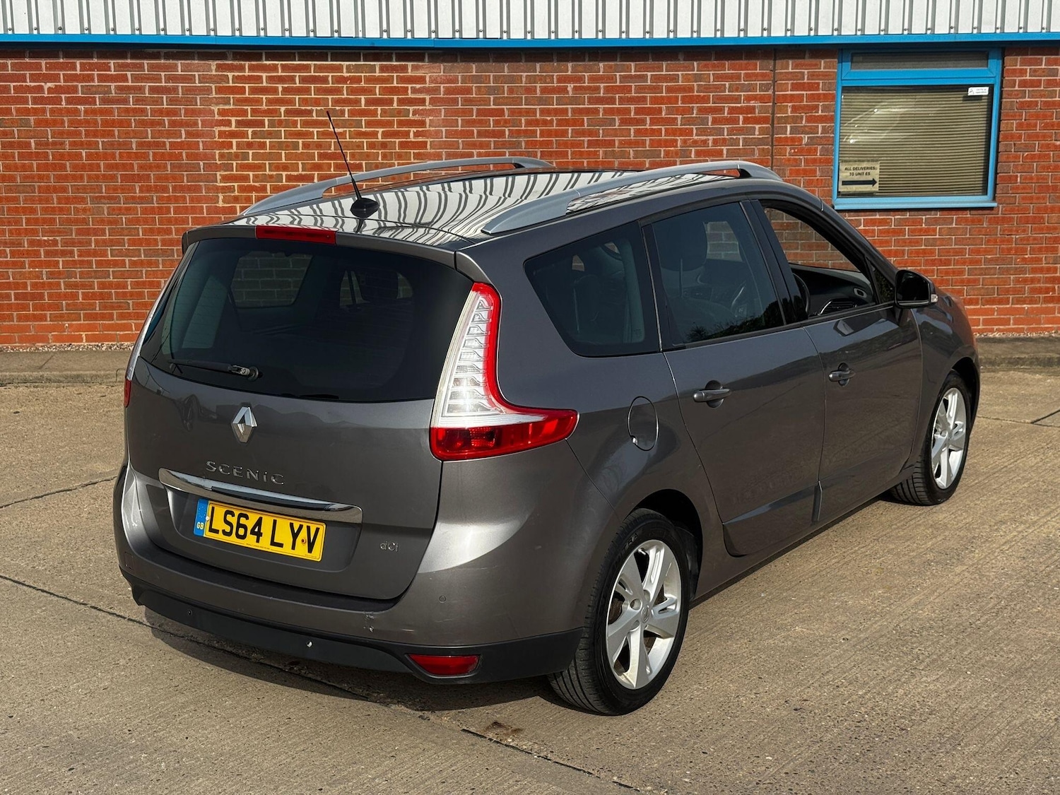 Used Renault Grand Scenic 2014 for sale - 77783668: Photo 13