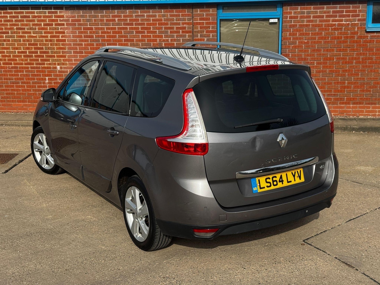 Used Renault Grand Scenic 2014 for sale - 77783668: Photo 14