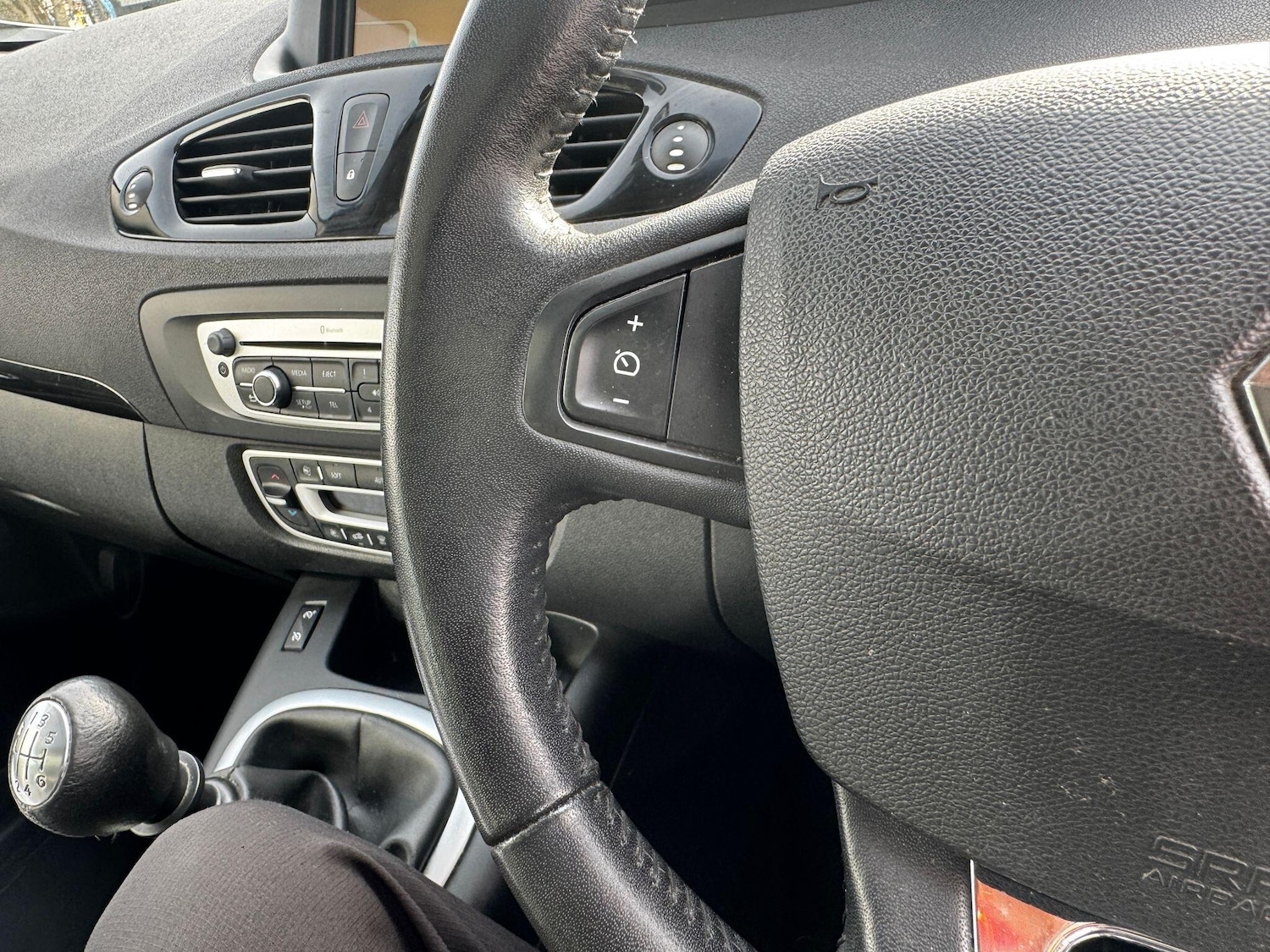 Used Renault Grand Scenic 2014 for sale - 77783668: Photo 22