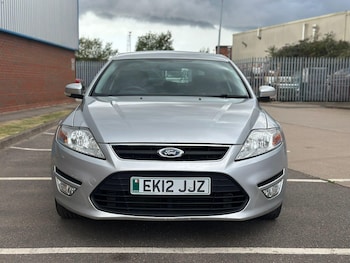 2012 (12) - 2.0 TDCi Zetec Euro 5 5dr