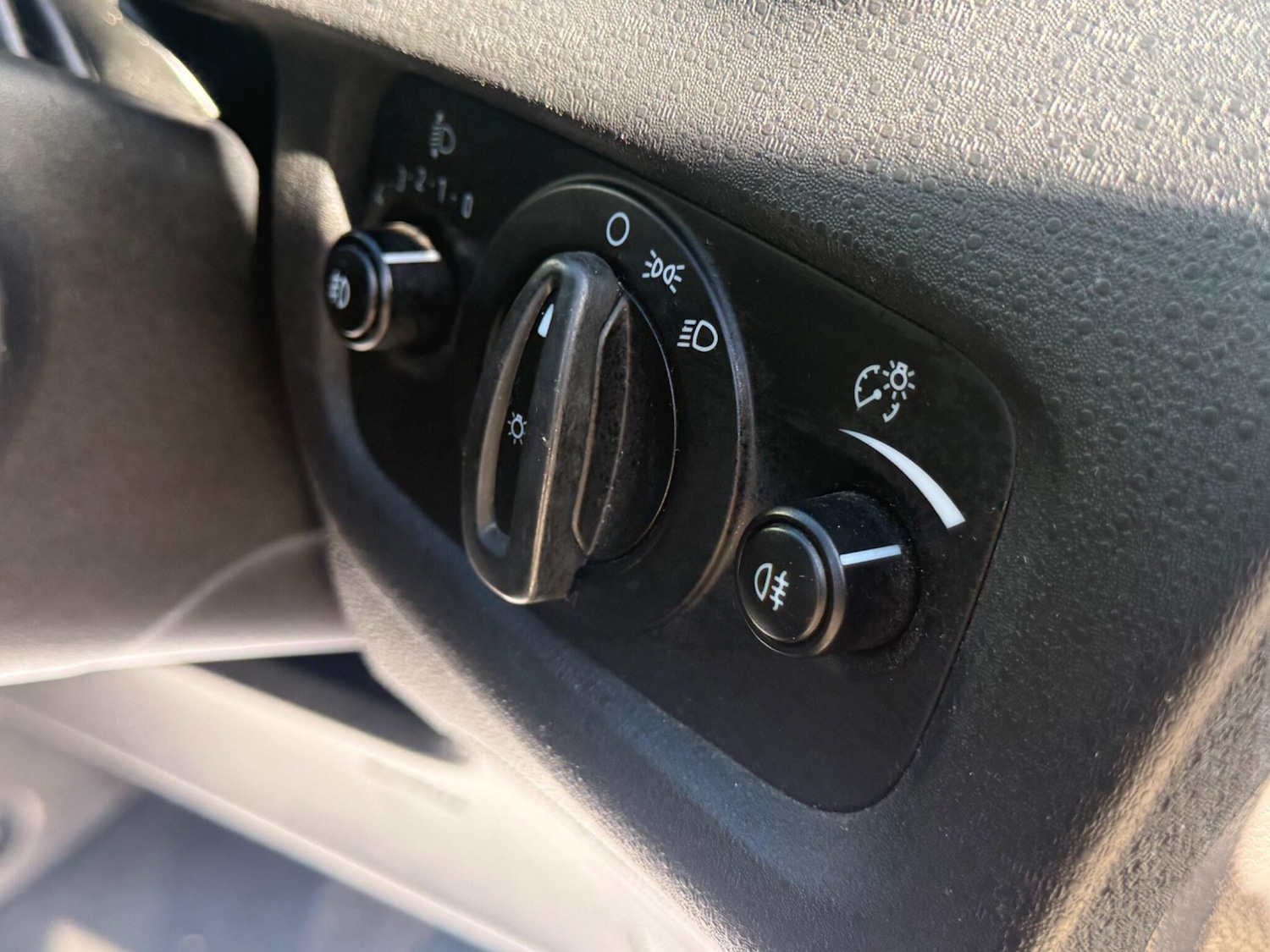 Used Ford Fiesta for sale - 77824126: Photo 28