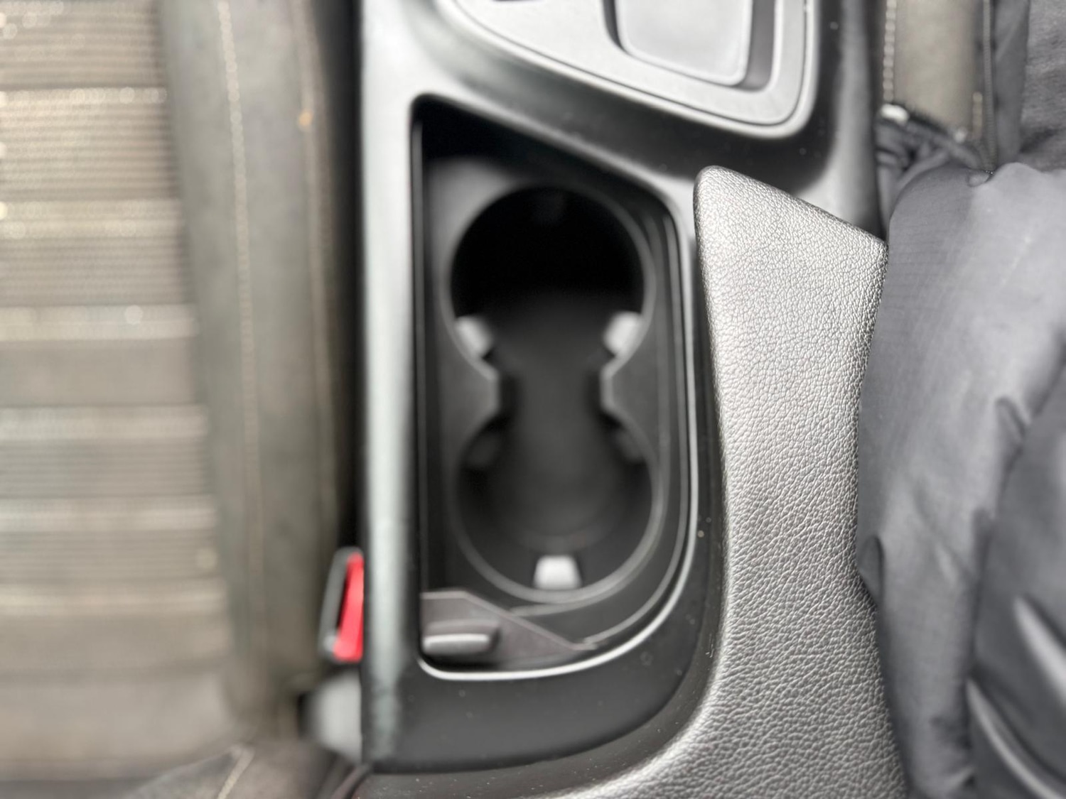 Used Vauxhall Insignia 2015 for sale - 77523584: Photo 28