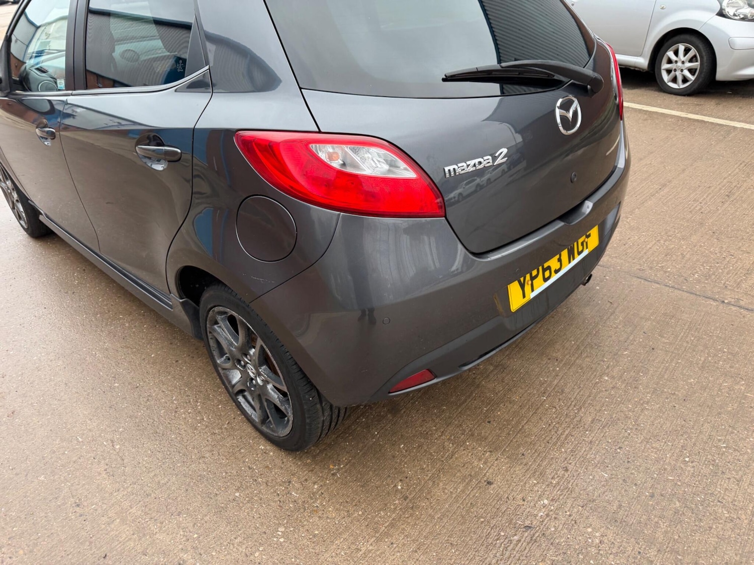 Used Mazda Mazda2 2013 for sale - 77377374: Photo 11