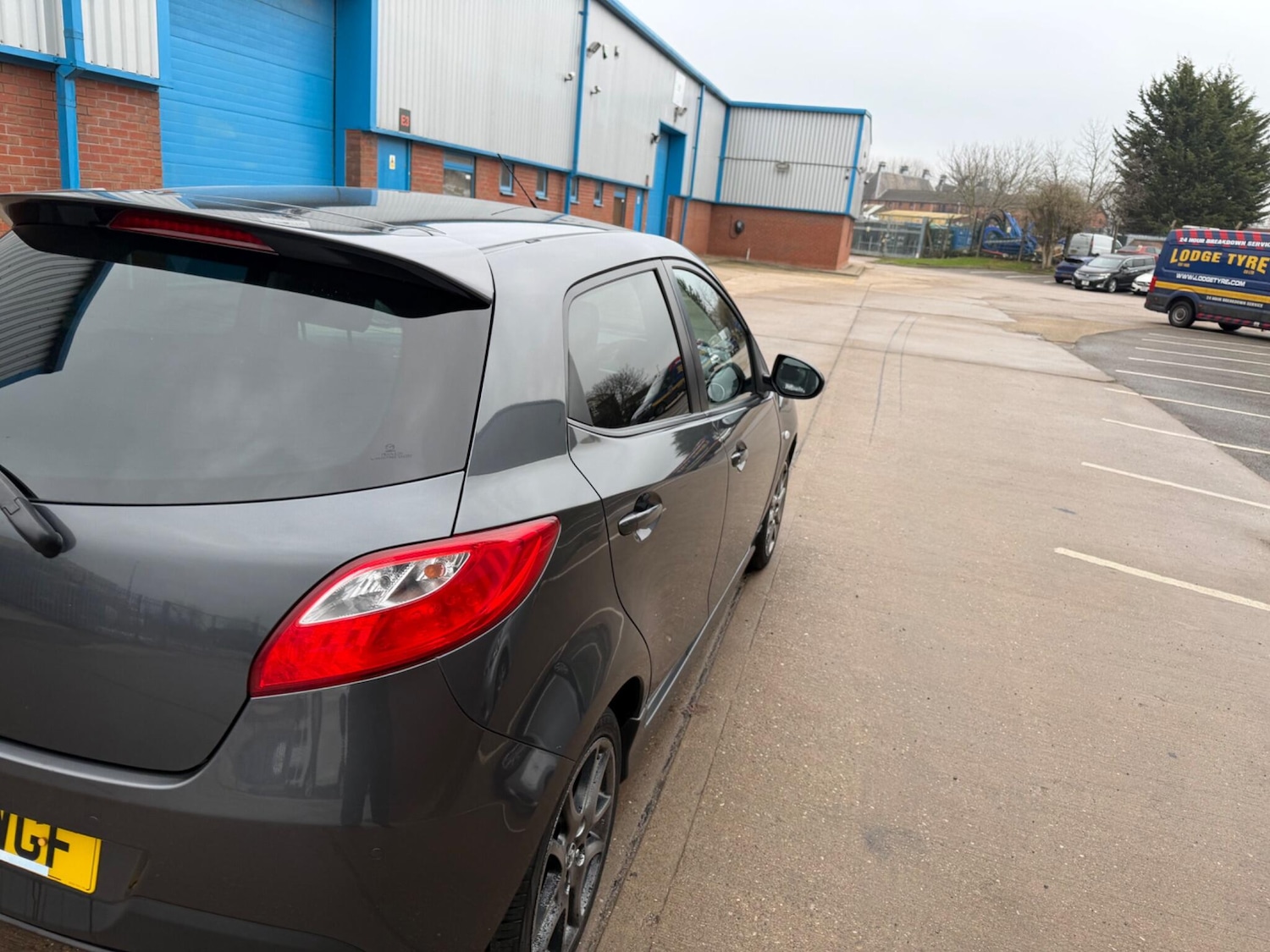 Used Mazda Mazda2 2013 for sale - 77377374: Photo 12