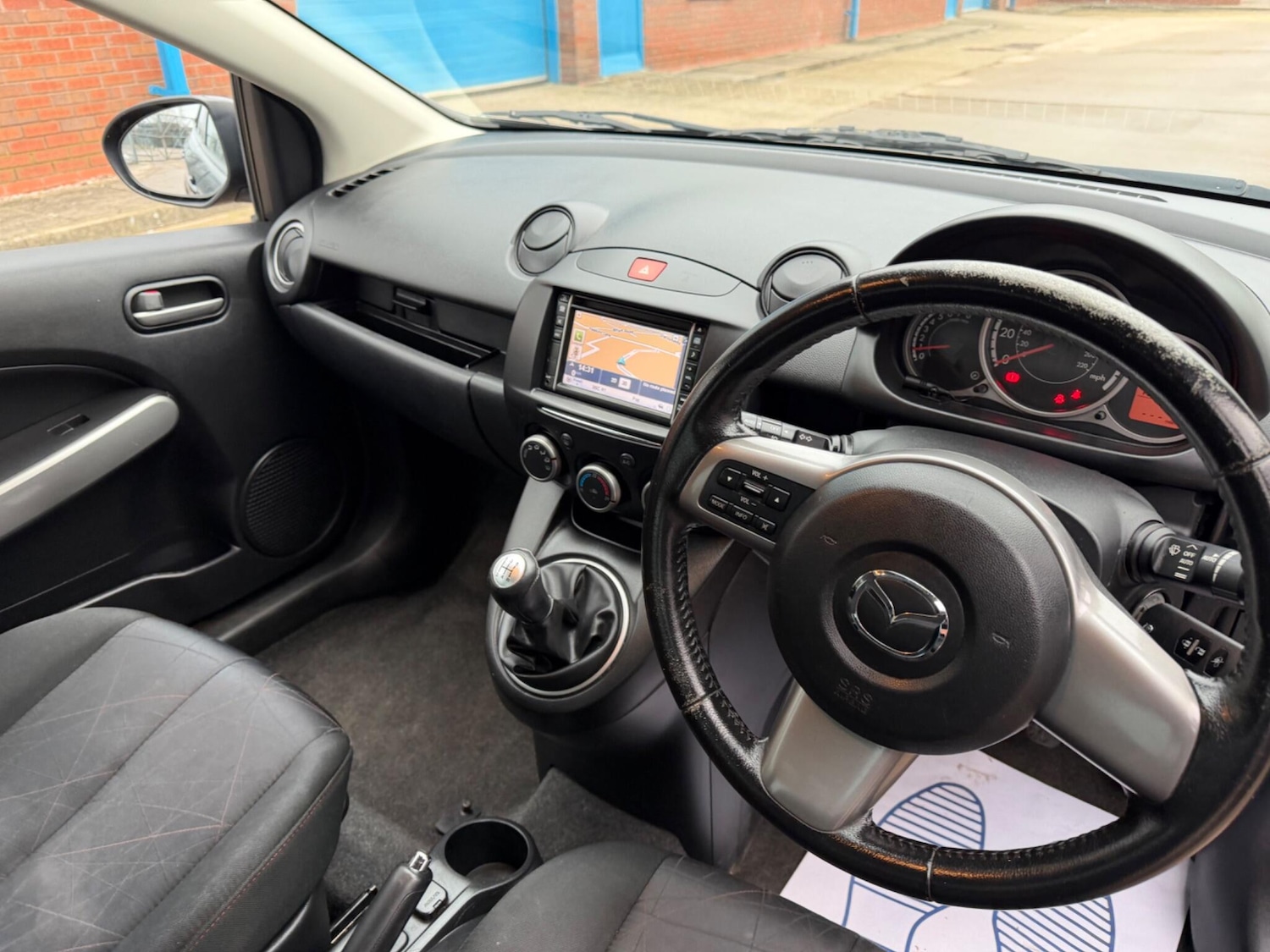 Used Mazda Mazda2 2013 for sale - 77377374: Photo 21