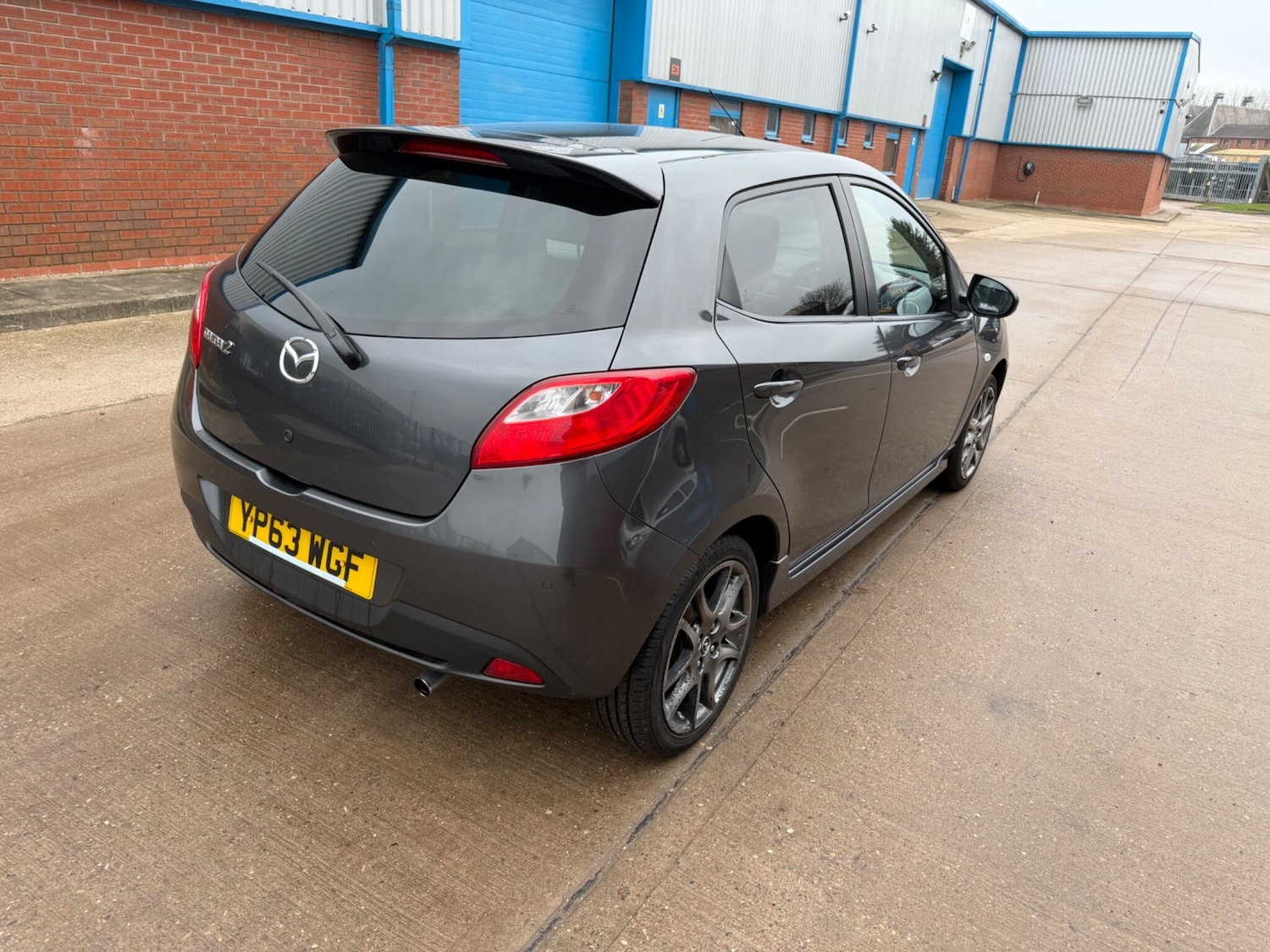 Used Mazda Mazda2 2013 for sale - 77377374: Photo 7