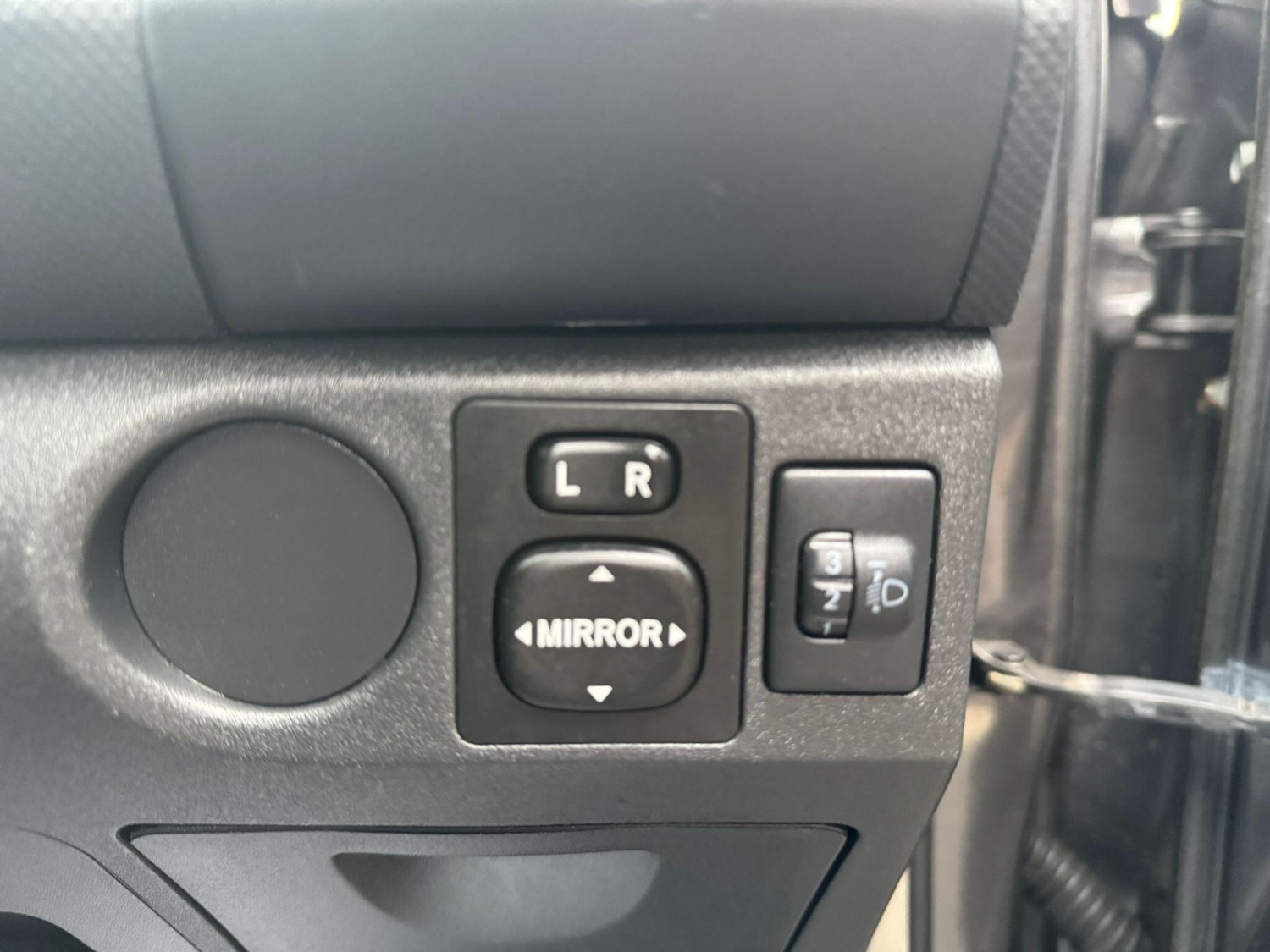 Used Toyota Yaris 2009 for sale - 76549559: Photo 20