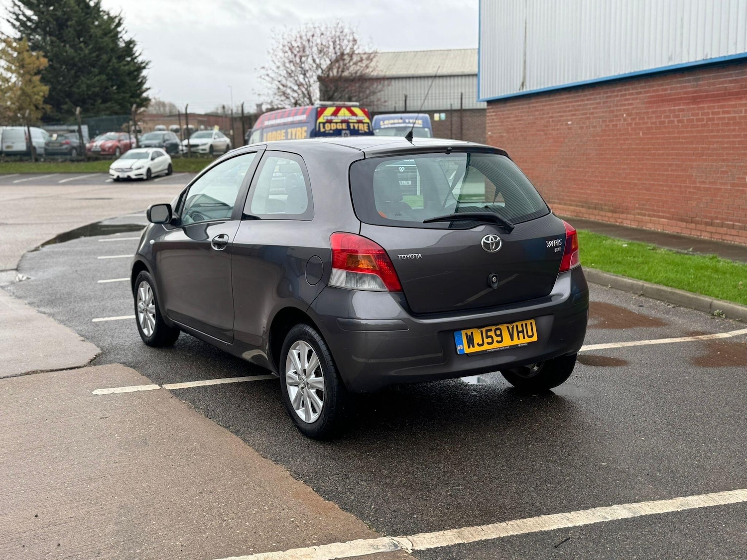 Used Toyota Yaris 2009 for sale - 76549559: Photo 9