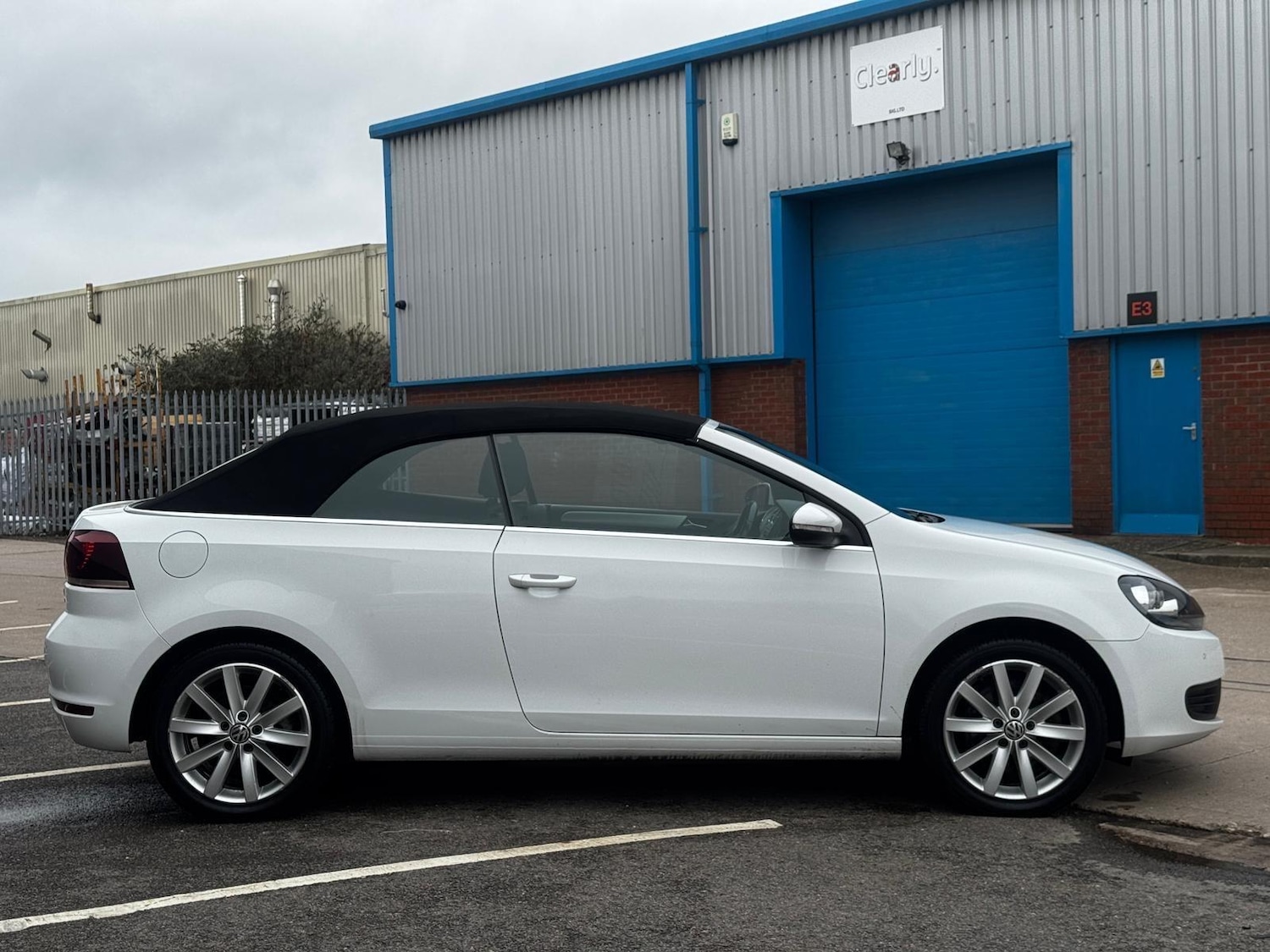 Used Volkswagen Golf 2012 for sale - 77633837: Photo 3