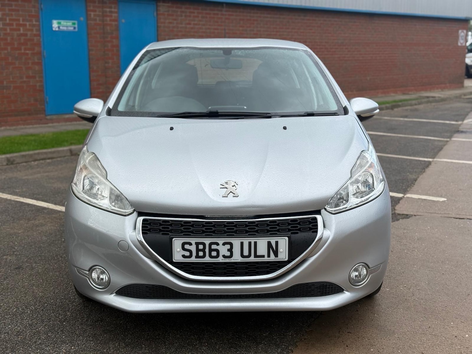Used Peugeot 208 2013 for sale - 76349772: Photo 1