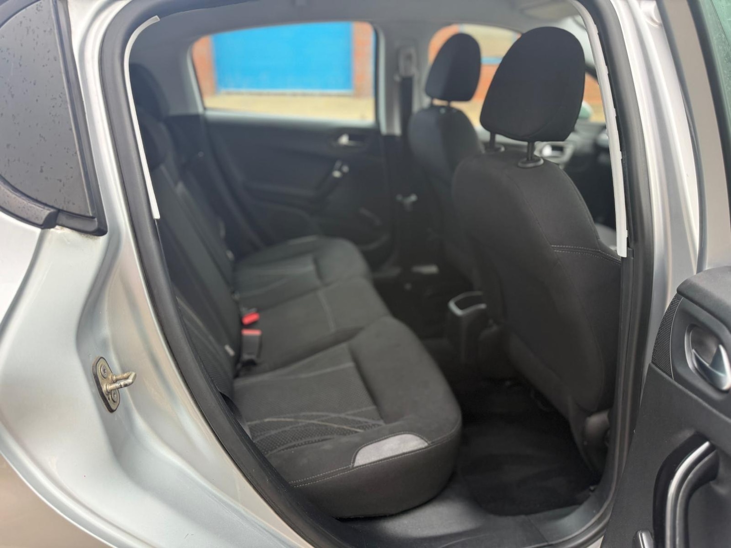 Used Peugeot 208 2013 for sale - 76349772: Photo 12