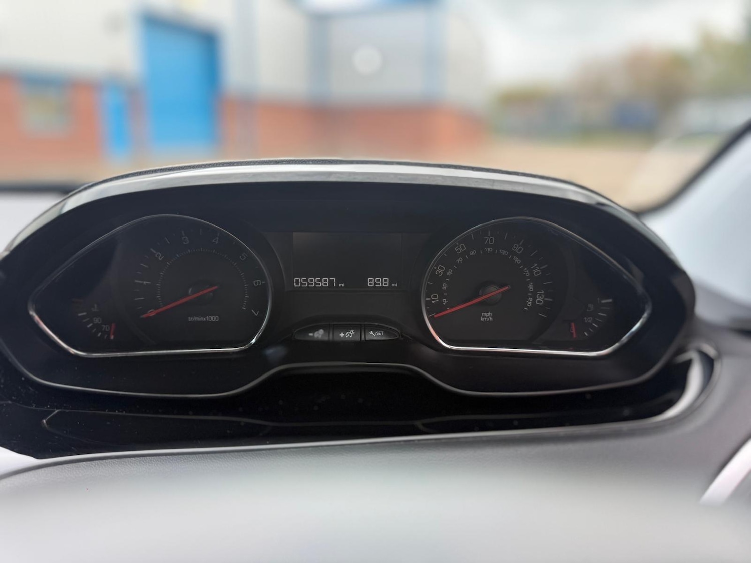 Used Peugeot 208 2013 for sale - 76349772: Photo 13