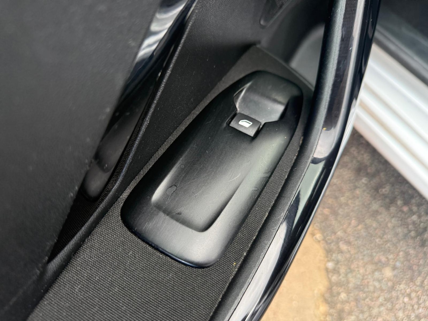 Used Peugeot 208 2013 for sale - 76349772: Photo 18