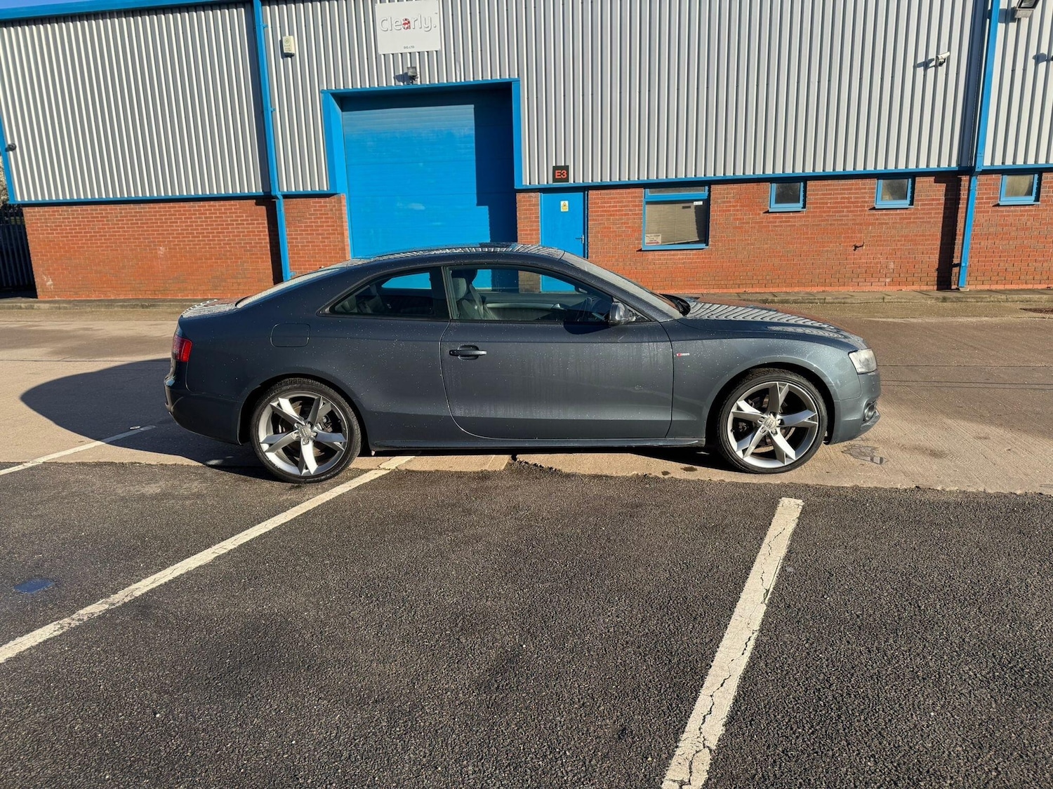 Used Audi A5 2010 for sale - 77559598: Photo 2