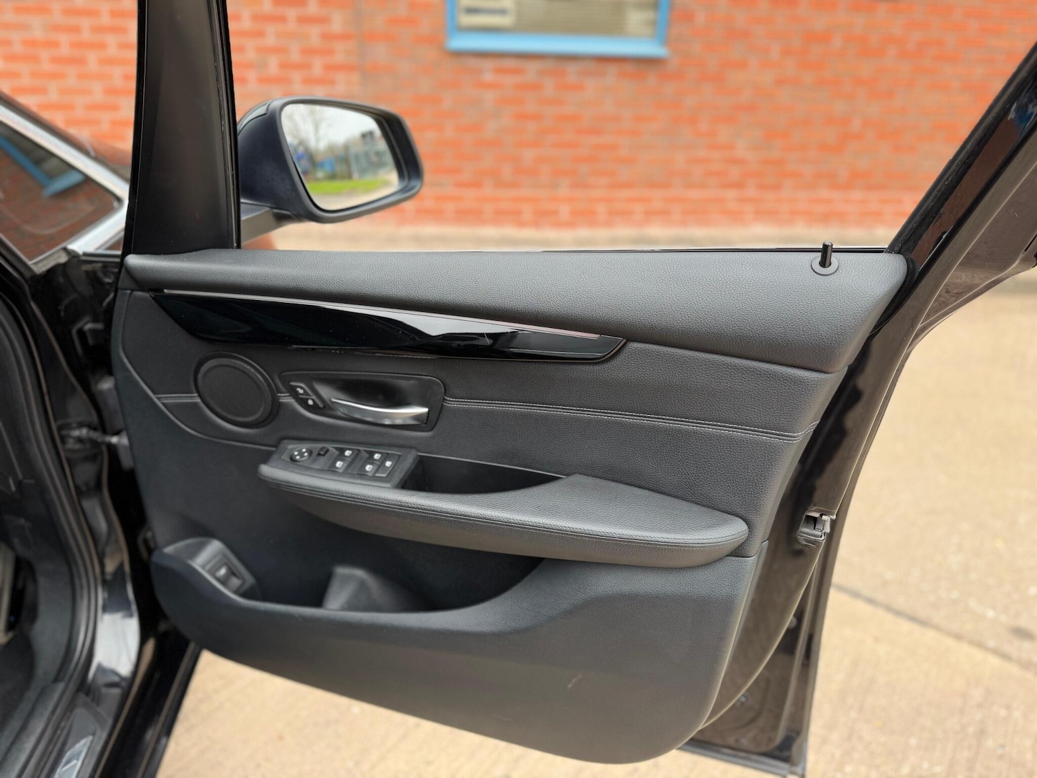 Used BMW 2 Series 2015 for sale - 78100954: Photo 32